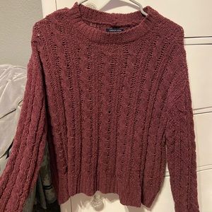 maroon sweater